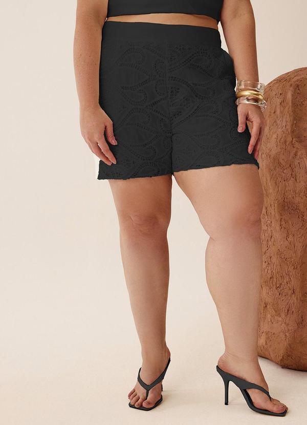 Shorts Cos Largo com Renda Sobreposta Preto