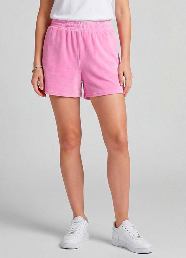 Shorts Feminino em Plush Rosa