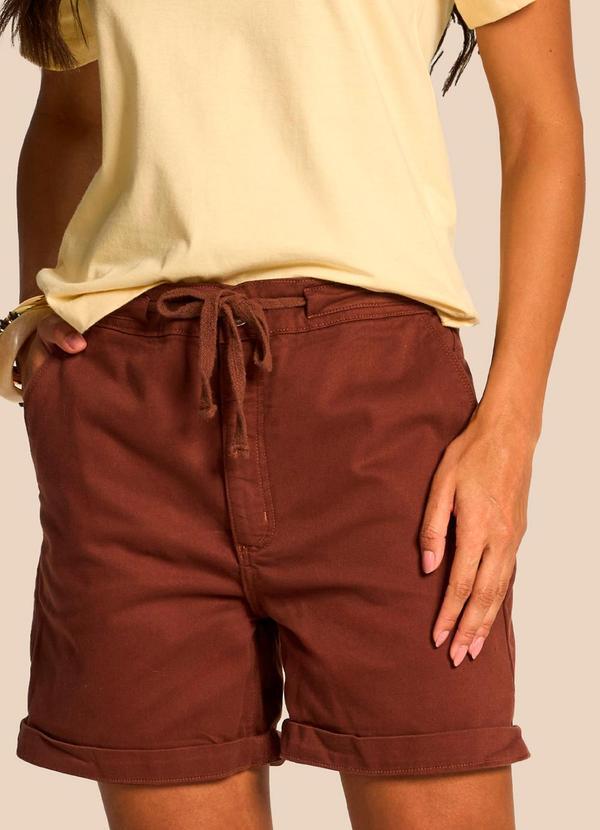 Bermuda Boyfriend Sarja Cotton Cordão Marrom
