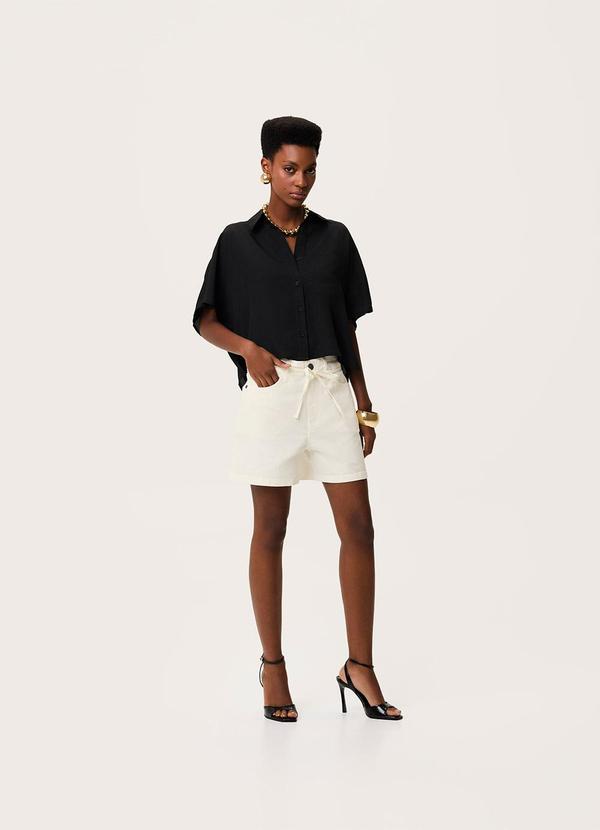 Shorts Mom em Sarja Off White