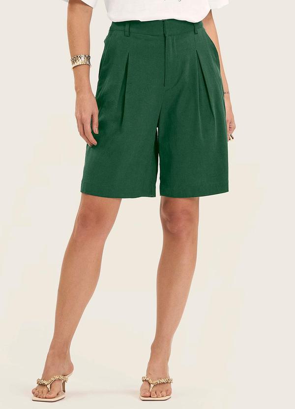 Vista 2 Bermuda Feminina em Linho com Bolsos Verde Endless Endless