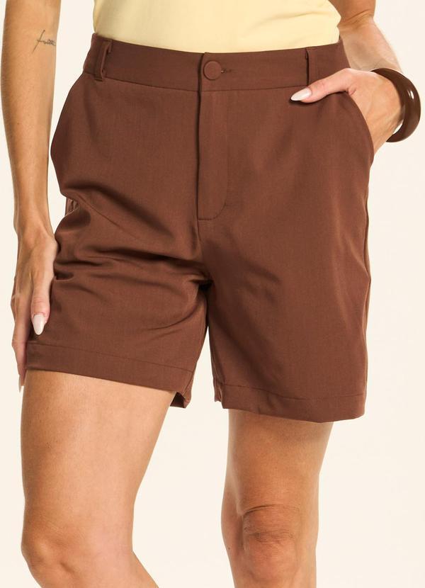Shorts Alfaiataria com Cintura Alta Marrom