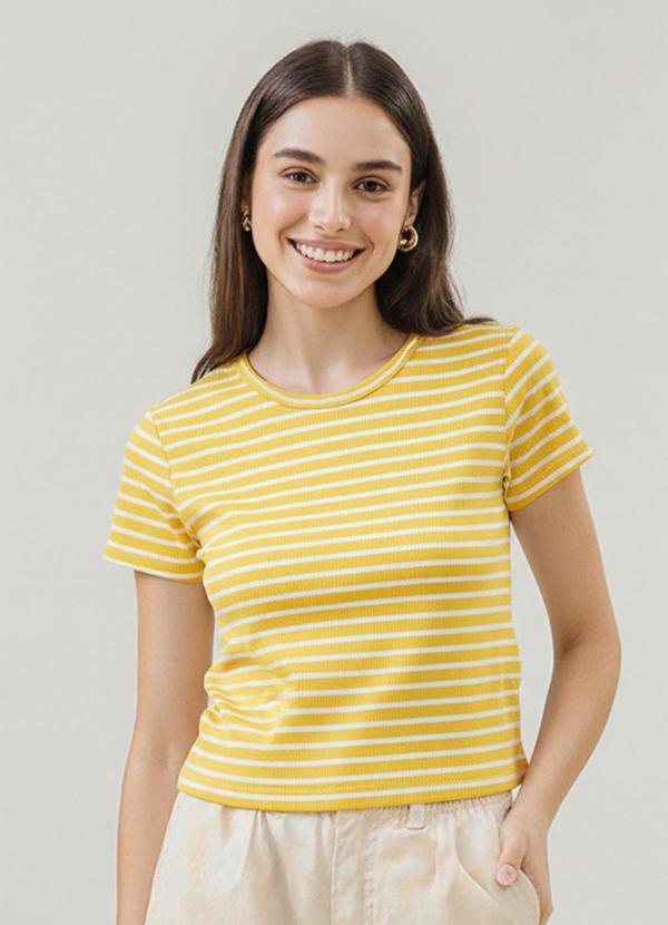 Vista 2 Blusa Amarelo Fakini Fakini