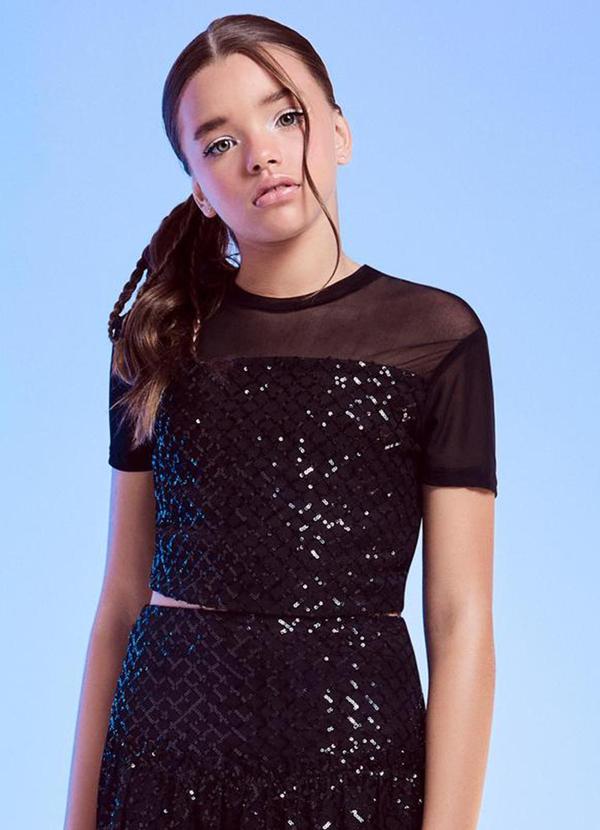 Blusa de Tule com Paetê Preto
