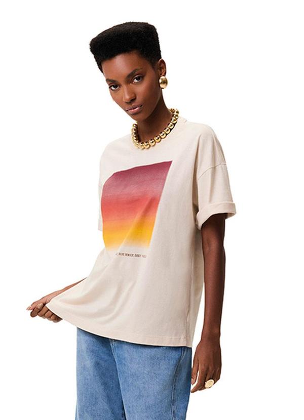 Camiseta Ampla Breathe Areia