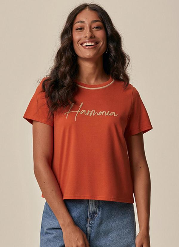 Camiseta Harmonia em Malha Terracota