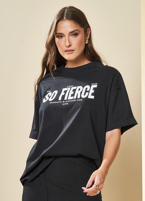 Vista 2 T-Shirt Boho em Meia Malha Preto Doce Trama Doce Trama