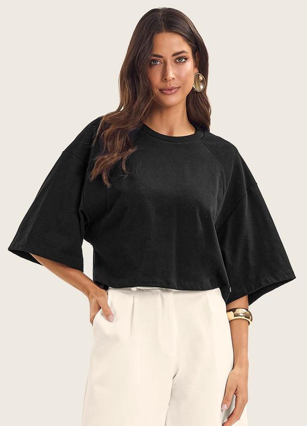 T-Shirt Feminina em Malhão e Ribana Preto