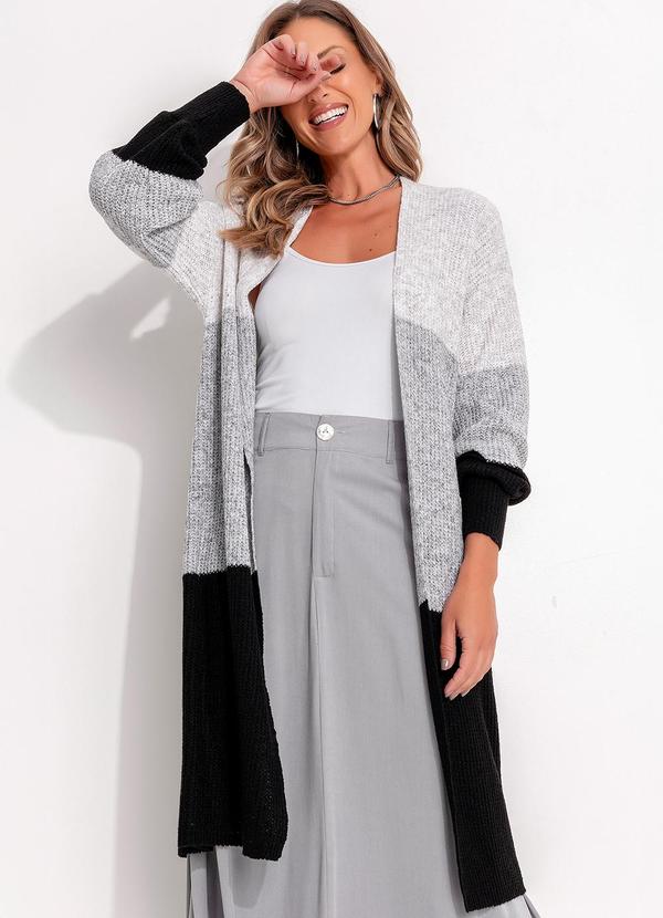 Vista 2 Cardigan Preto em Tricô Quintess Quintess