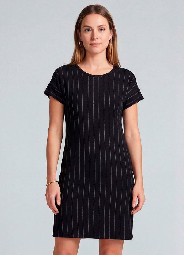 Vestido Básico com Gola Redonda Preto