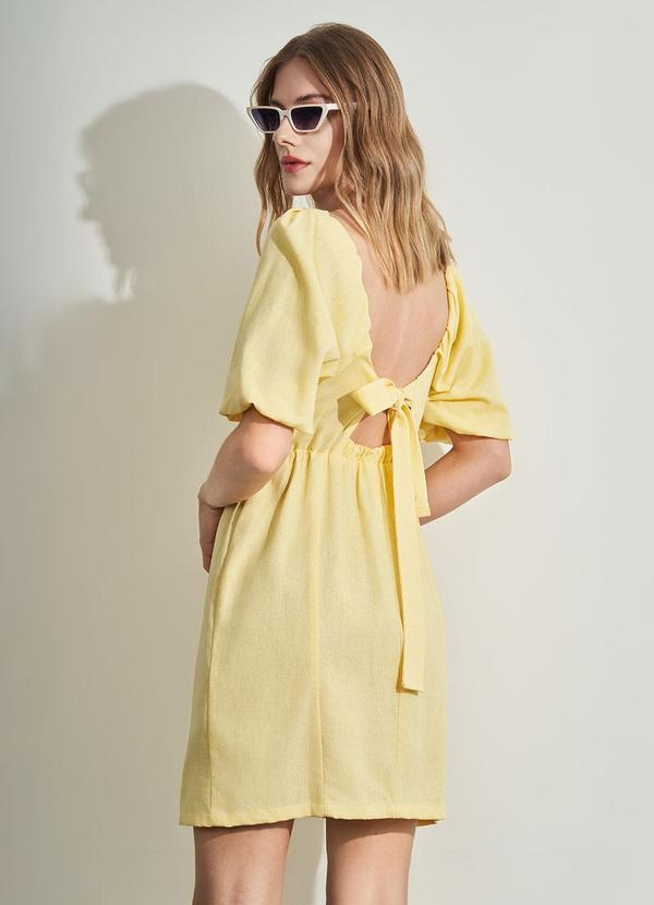 Vestido Curto Balonê Amarelo