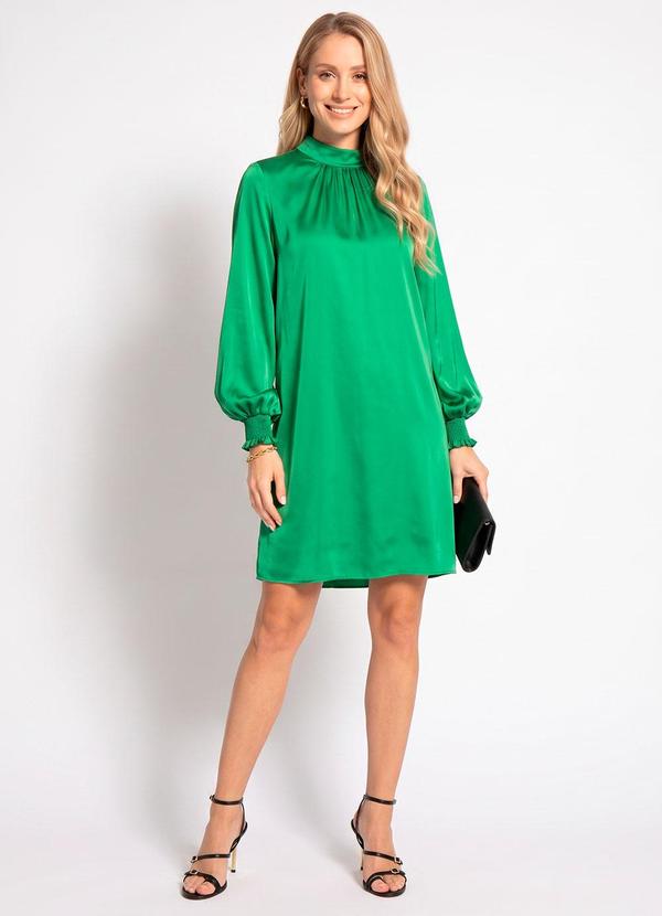 Vestido Curto de Cetim Mangas Longas Verde
