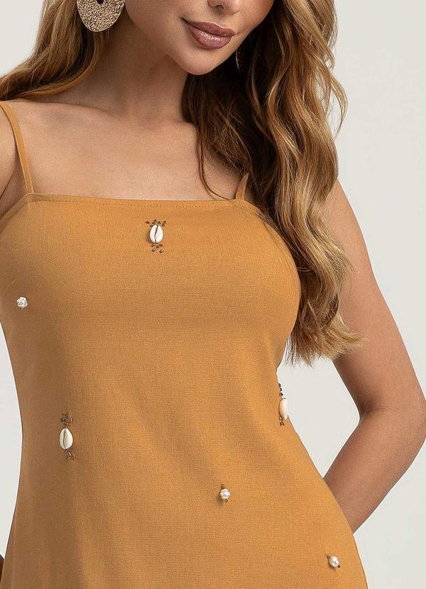 Vestido Curto em Linho Caramelo