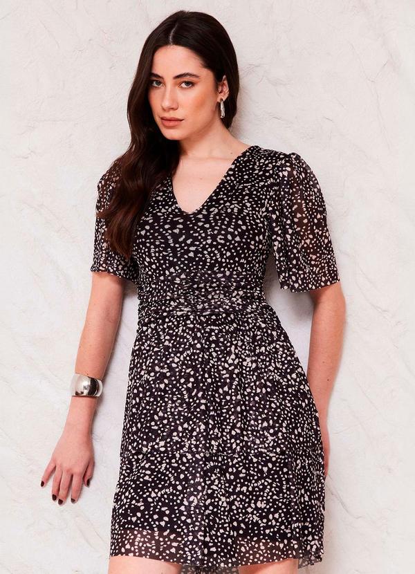Vestido Curto Evasê Tule Drapeado Sunset Preto