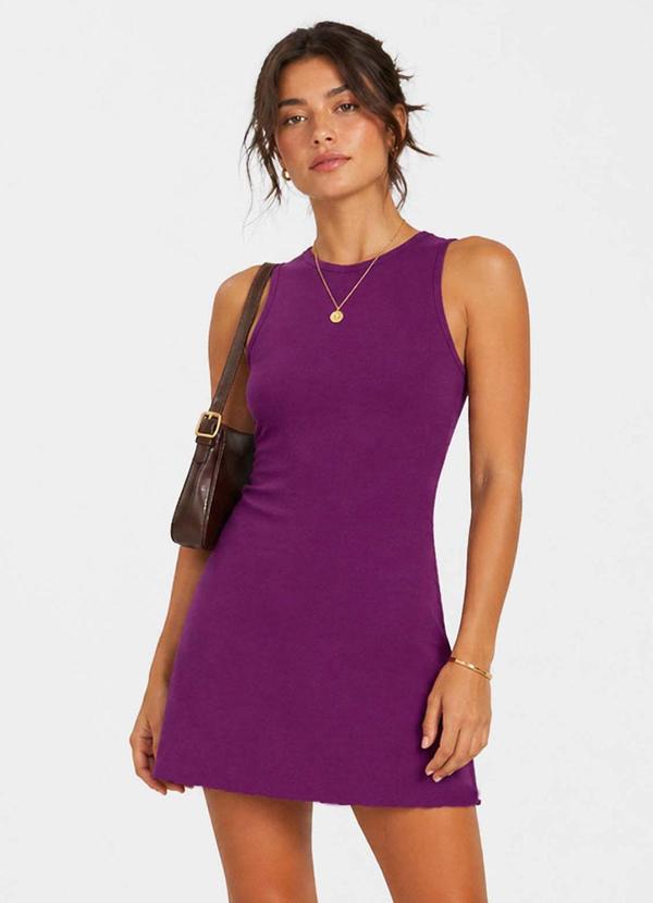 Vestido Feminino Curto em Malha Visco Roxo