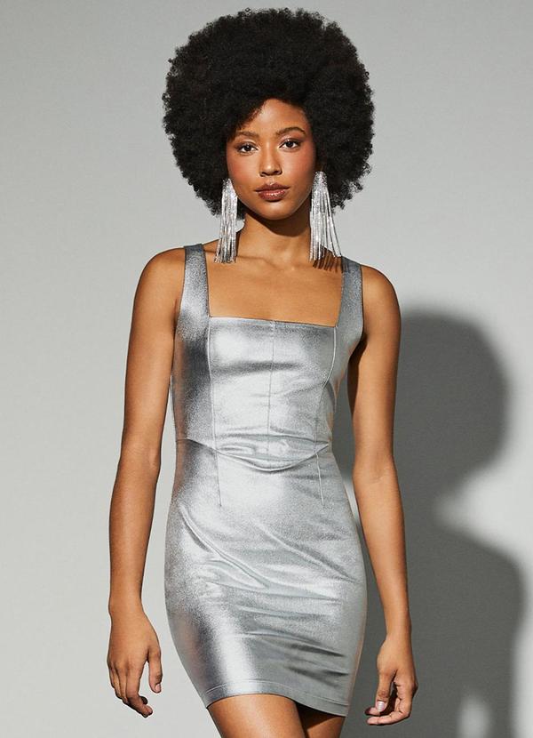 Vestido Metalizado com Recortes Prata