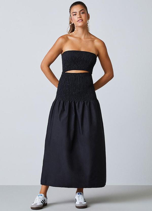 Vestido Preto de Lastex Preto