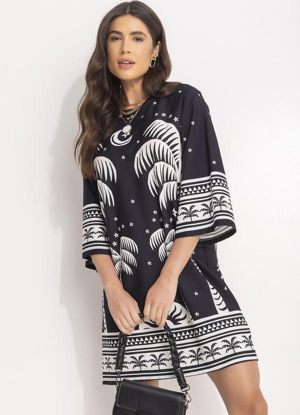 Vestido T-Shirt Big Coqueiral Preto