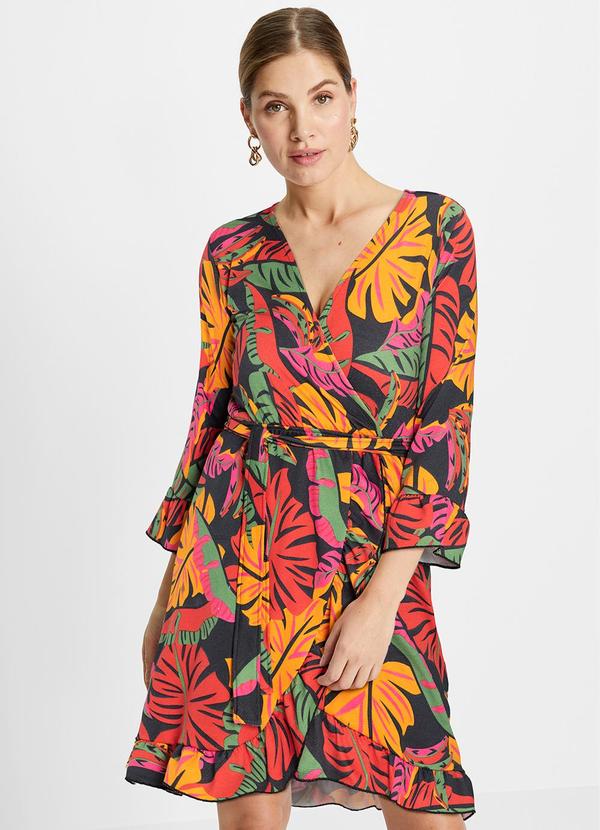 Vestido Tropical Preto em Malha Crepe