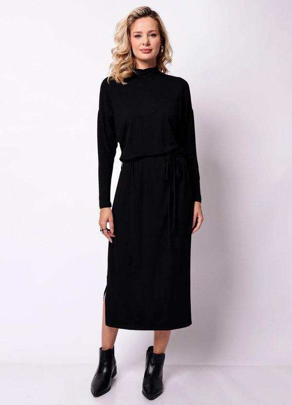 Vestido Feminino Longo Gola Alta Preto