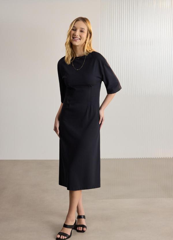 Vestido Midi Chá de Mangas Curtas Preto