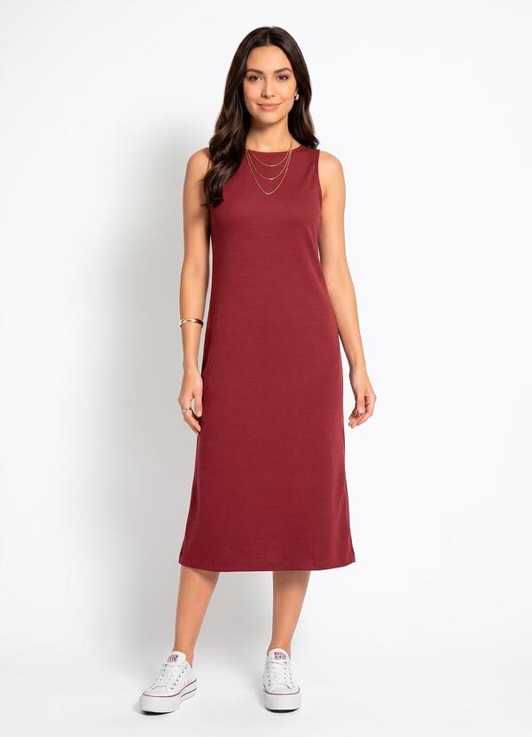 Vestido Bordô em Malha Suede Encorpada