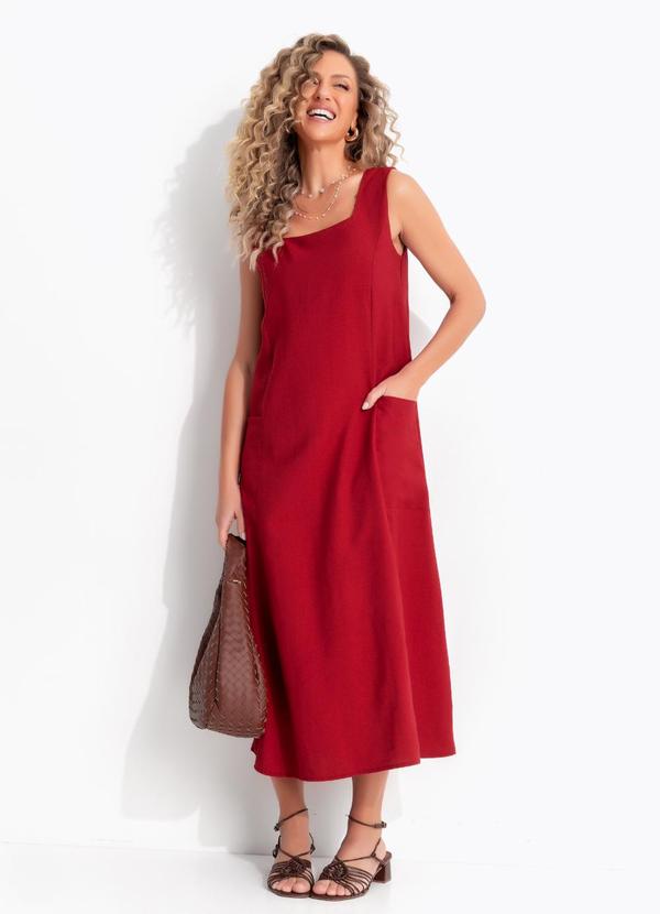 Vestido Bordô em Tecido de Alfaiataria