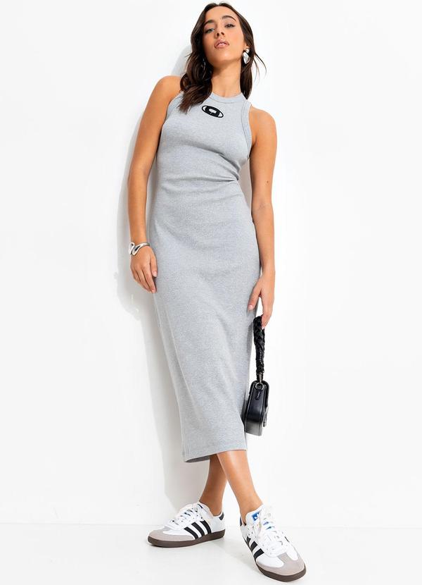 Vestido Canelado Cinza