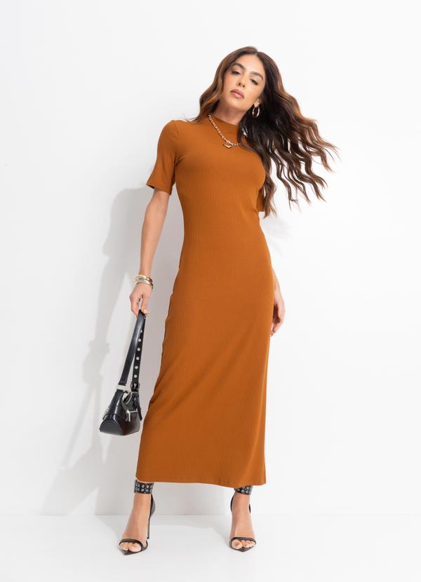 Vestido Canelado Marrom