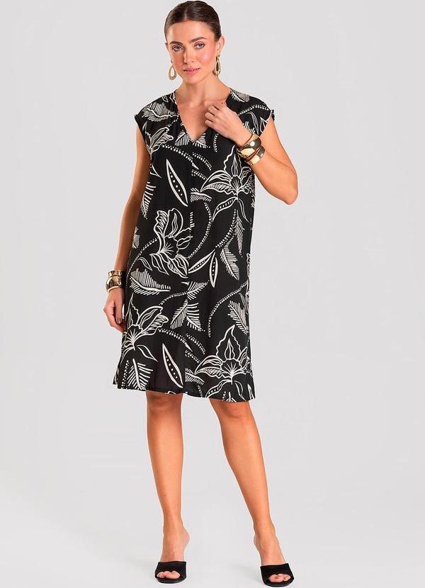 Vestido Feminino em Tecido Preto