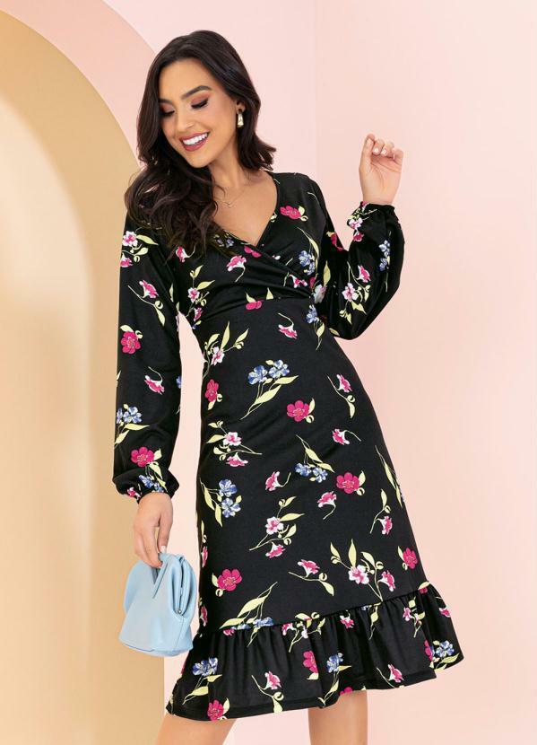 Vestido Floral Preto com Babado
