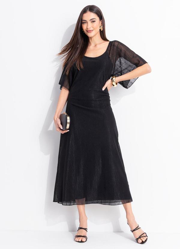 Vestido Preto em Tule