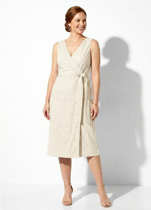 Vestido Midi Feminino Devorê com Faixa Bege