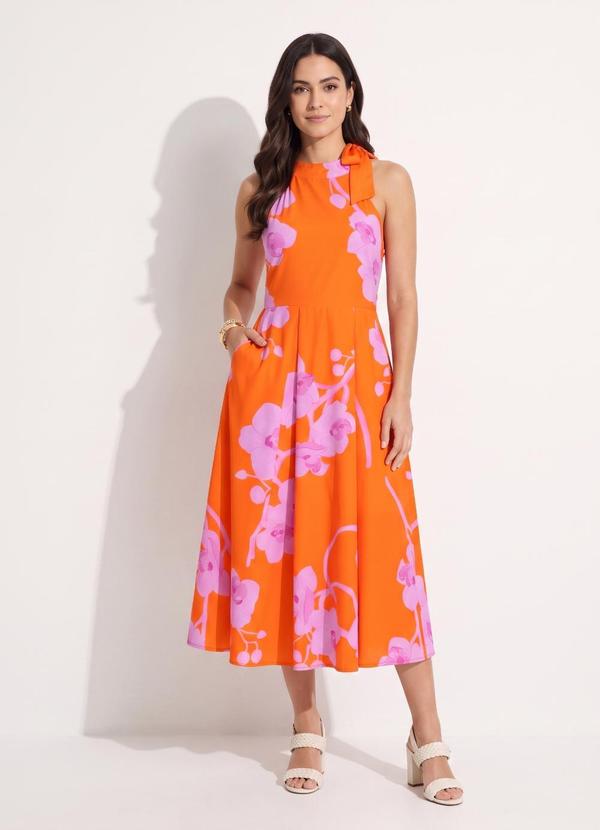 Vestido Midi Floral Orquídeas com Decote Trapézio e Bolsos