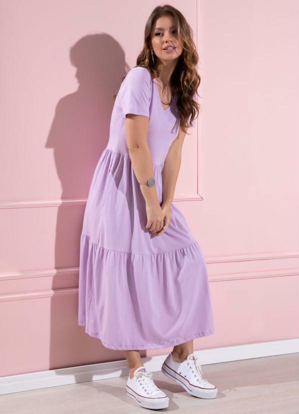 Vestido Midi Soltinho Lilás Decote V e Bolsos
