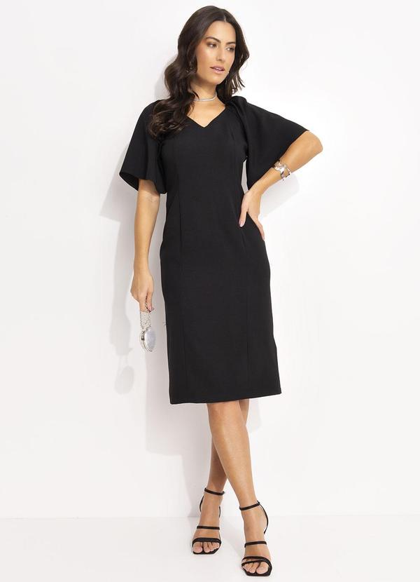 Vestido Preto em Crepe Plano