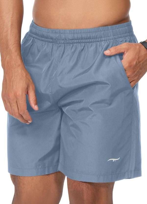 Bermuda Fitness Masculina com Bolso Azul Claro