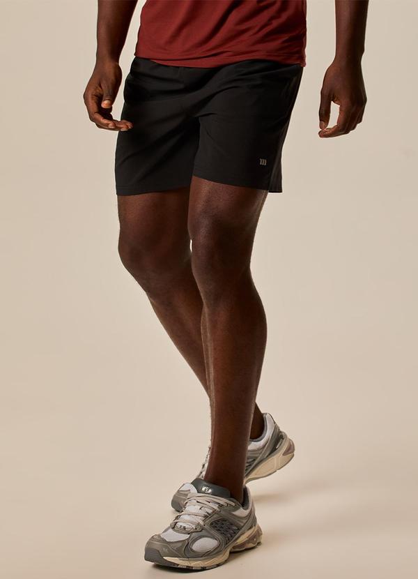 Shorts Básico Masculino em Tafetá Active Preto