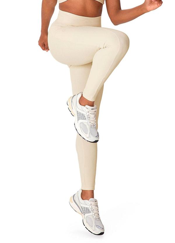 Calça Legging Creponada com Bolso Off White