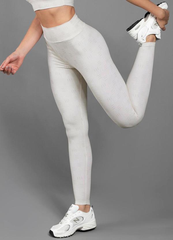 Vista 2 Legging Lettering Nude Everfit Everfit