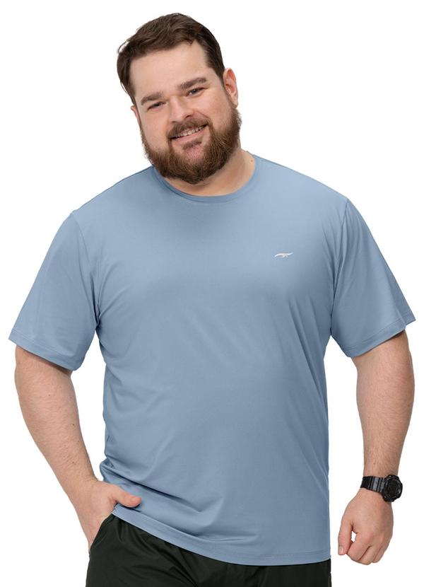 Camiseta Fitness Masculina Plus Lisa Azul Claro