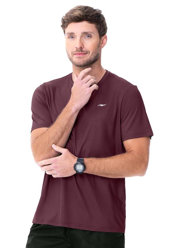 Camiseta Masculina Lisa Vermelho Bordeaux