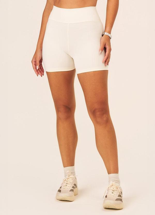 Short Fitness Fit-Tech Essential Creme