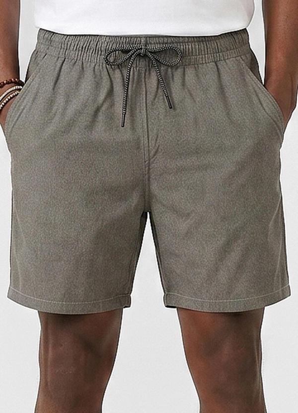 Bemuda em Tactel com Bolsos Cinza