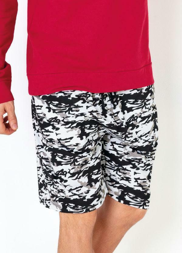 Vista 2 Bermuda Camuflada com Bolsos Preta e Branca Moda Pop Moda Pop