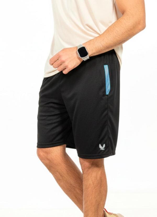 Bermuda com Bolso em Contraste Preto