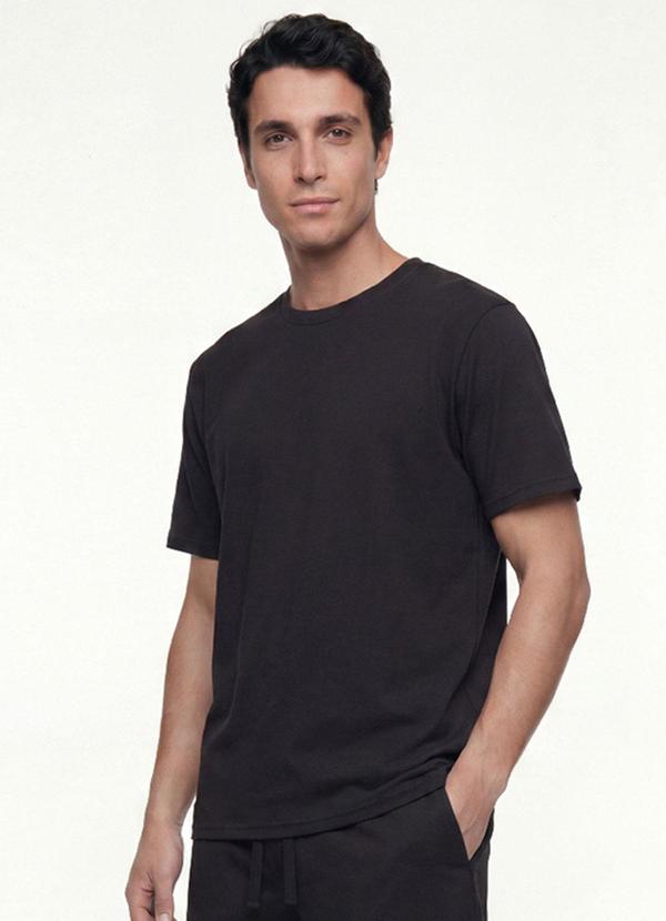 Bermuda em Malha Dry Fit Preto