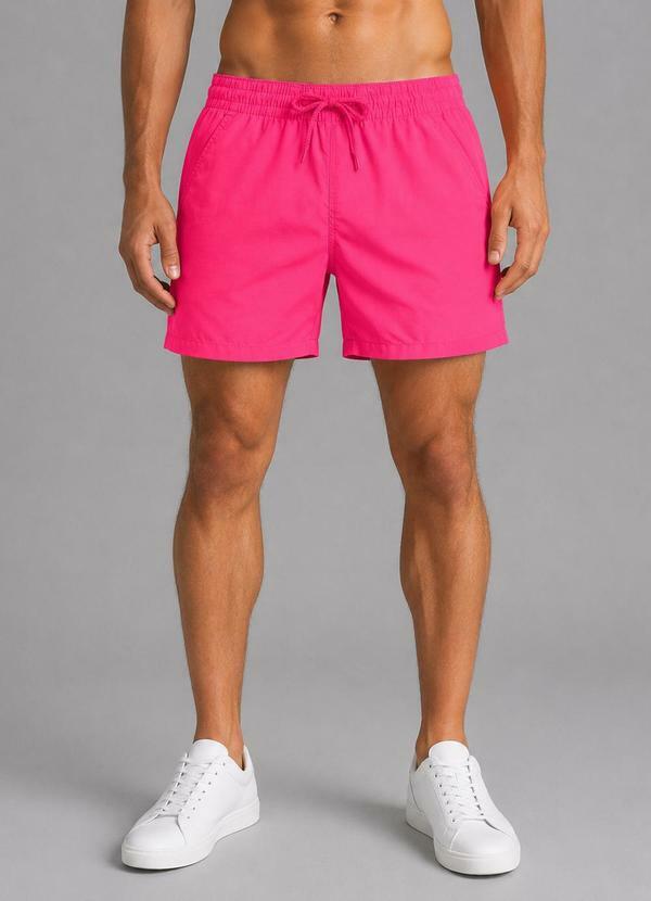 Bermuda Masculina com Bolsos de Tactel Rosa