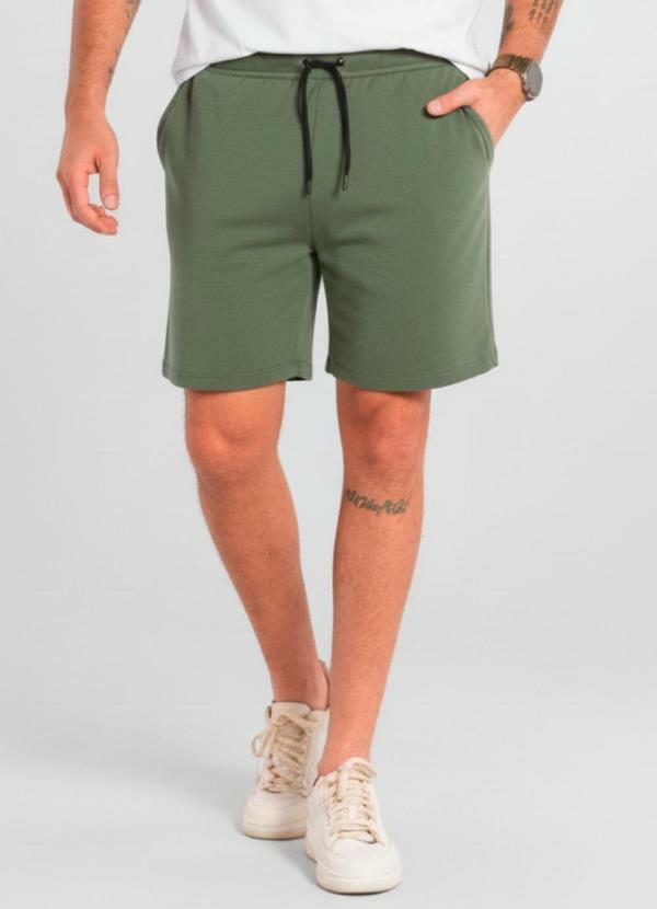 Bermuda Masculina em Moletom Gorgurão Verde