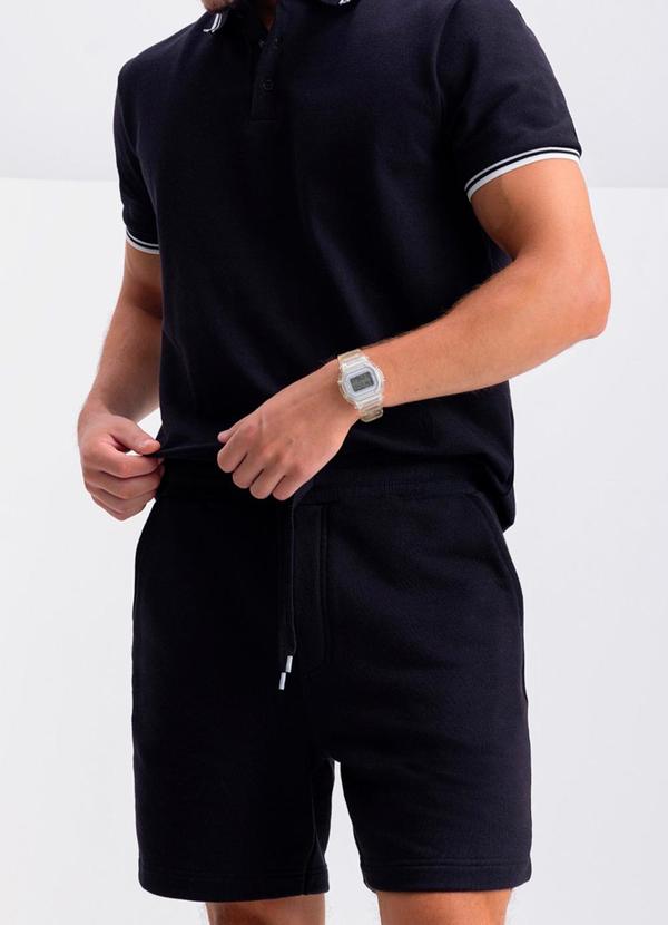 Bermuda Masculina em Moletom Preto